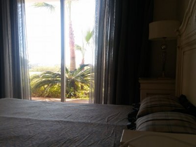 08 dormitorio terraza jardin.jpg