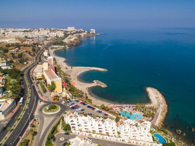 Двухуровневая квартира в урбанизации в бассейном, Torremuelle, Бенальмадена